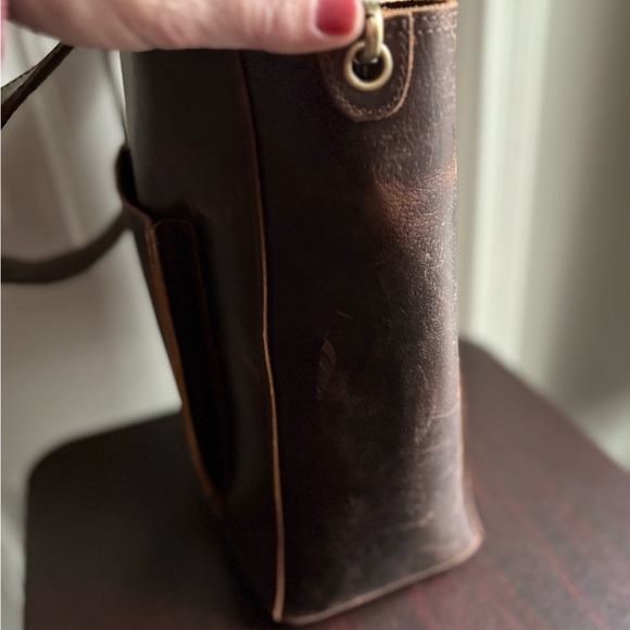 Classic Brown Leather Bag - Picture 5 of 12